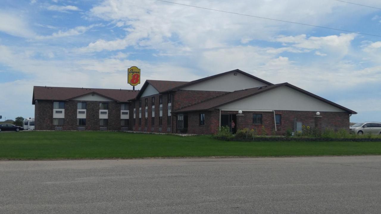 Hotel Super 8 By Wyndham Perham Esterno foto